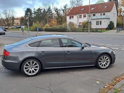 Grau Gebraucht 2013 Audi A5 Sportback S-line plus Kleinwagen | 12.700 € (Fairer Preis)