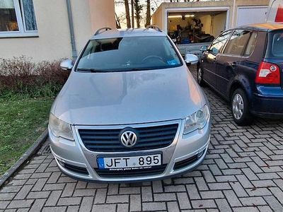 Gebraucht VW Passat 140 PS (102 kW) 2008 Silber Kombi