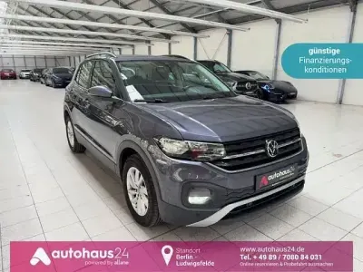 Gebraucht VW T-Cross Life 110 PS (80 kW) 2023 Grau SUV