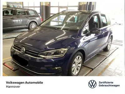 Gebraucht VW Golf Sportsvan Comfortline 131 PS (96 kW) 2018 Blau Van / Kleinbus
