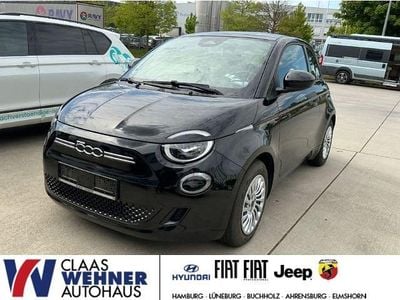 Second-hand Fiat 500e Action 69 kW (95 CP) 2023 Negru Hatchback