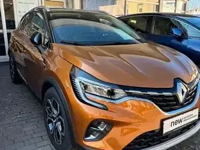 Gebraucht Renault Captur Intens 158 PS (116 kW) 2020 Orange SUV