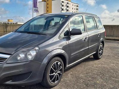 Gebraucht Opel Zafira 125 PS (91 kW) 2012 Grau Van / Kleinbus