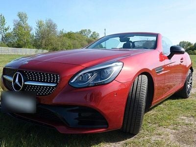Gebraucht Mercedes SLC200 AMG 184 PS (135 kW) 2017 Rot Cabrio