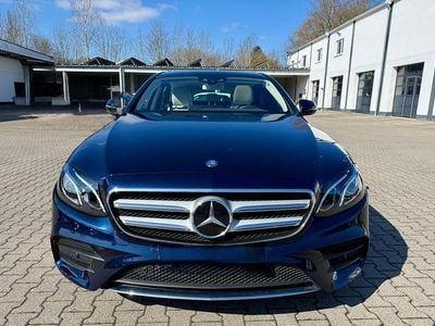 Gebraucht Mercedes E400 Avantgarde 333 PS (244 kW) 2018 Blau Limousine