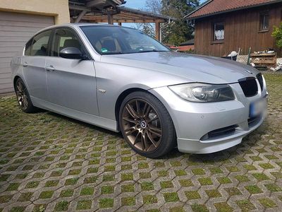 Gebraucht BMW 325 Efficient Dynamics 218 PS (160 kW) 2007 Silber Limousine