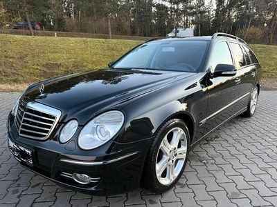 Gebraucht Mercedes E220 Avantgarde 170 PS (125 kW) 2008 Schwarz Kombi