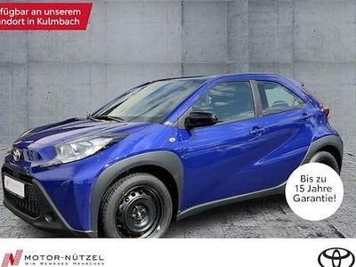 Neu Toyota Aygo X Business Edition 72 PS (52 kW) 2025 Blau SUV