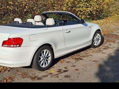 Gebraucht BMW 118 Cabriolet Advantage 143 PS (105 kW) 2013 Weiß Cabrio