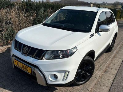 Gebraucht Suzuki Vitara 140 PS (102 kW) 2018 Weiß SUV
