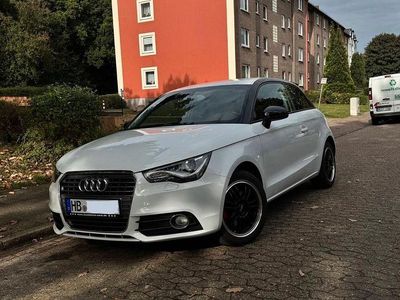 Gebraucht Audi A1 Attraction 122 PS (89 kW) 2014 Weiß Kleinwagen