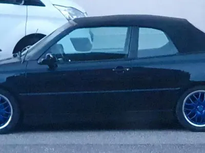 Gebraucht VW Golf 101 PS (74 kW) 1999 Schwarz Cabrio