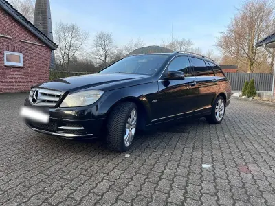 Gebraucht Mercedes C250 204 PS (150 kW) 2010 Schwarz Kombi