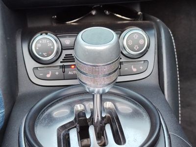 Audi R8 Spyder