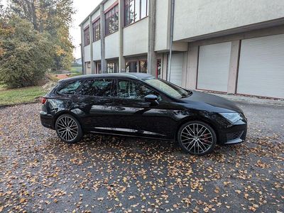 Second-hand Seat Leon ST Cupra 290 290 CP (213 kW) 2016 Negru Break