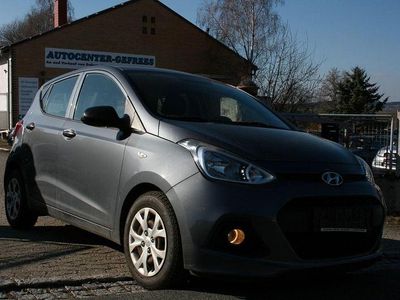 Gebraucht Hyundai i10 67 PS (49 kW) 2016 Grau Kleinwagen