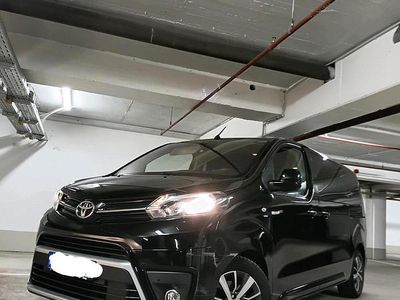 Gebraucht Toyota Proace 177 PS (130 kW) 2019 Schwarz Van / Kleinbus