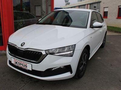 Weiß Gebraucht 2020 Skoda Scala Drive Kleinwagen | 14.990 € (Fairer Preis)