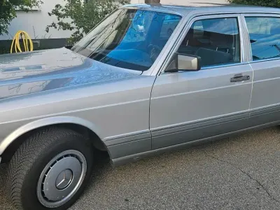 Gebraucht Mercedes 300 SE 179 PS (131 kW) 1990 Silber Limousine