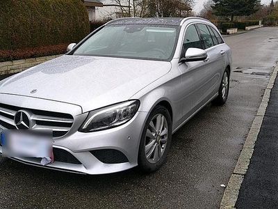 Gebraucht Mercedes C220 Avantgarde 194 PS (142 kW) 2019 Silber Kombi