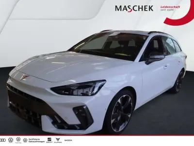 Usata Cupra Leon 150 CV (110 kW) 2025 Bianco Station wagon