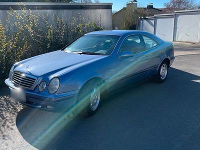Gebraucht Mercedes CLK200 Elegance 136 PS (100 kW) 1998 Blau Coupé