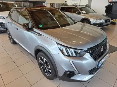 Gebraucht Peugeot 2008 GT 131 PS (96 kW) 2021 Grau SUV
