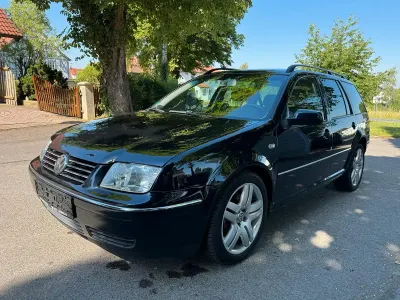 Gebraucht VW Bora Edition 150 PS (110 kW) 2002 Blau Kombi