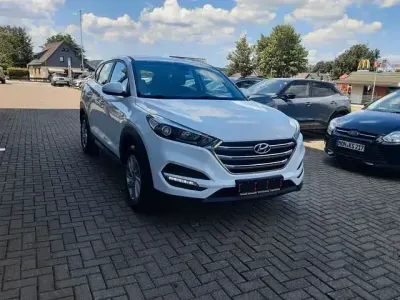Gebraucht Hyundai Tucson 132 PS (97 kW) 2017 Weiß SUV