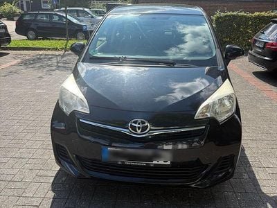Toyota Verso-S