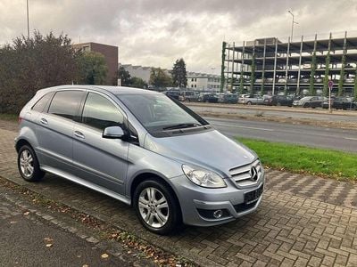 Gebraucht Mercedes B170 116 PS (85 kW) 2008 Horizontblau Van / Kleinbus