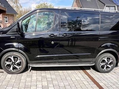Usata Ford Tourneo Custom Active 150 CV (110 kW) 2022 Nero Furgone