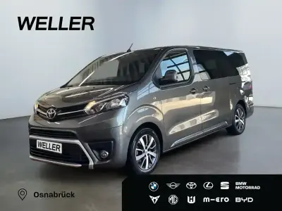 Gebraucht Toyota Proace Comfort 144 PS (105 kW) 2024 Basaltgrau Van / Kleinbus