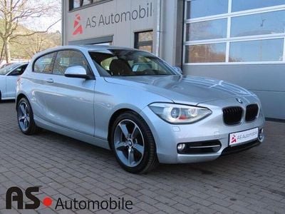 Gebraucht BMW 118 Sport Line 170 PS (125 kW) 2013 Glaciersilber Kleinwagen