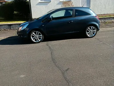 Gebraucht Opel Corsa 90 PS (66 kW) 2009 Grau Kleinwagen