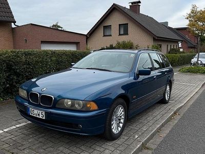 BMW 525