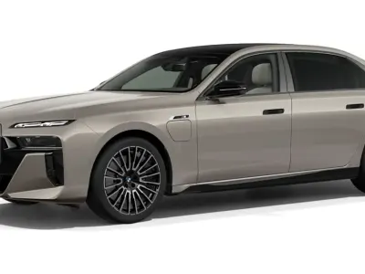 Gebraucht BMW M760e Comfort Edition 571 PS (419 kW) 2025 Grau Limousine