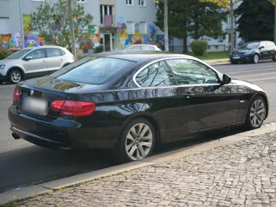 Gebraucht BMW 330 M Sport 272 PS (200 kW) 2012 Schwarz Coupé