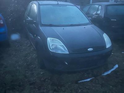 Gebraucht Ford Fiesta 60 PS (44 kW) 2003 Schwarz Kleinwagen