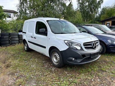Mercedes Citan 109