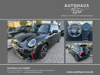 Gebraucht Mini John Cooper Works 231 PS (169 kW) 2025 Schwarz Kleinwagen