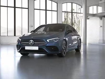Gebraucht Mercedes CLA250e Shooting Brake AMG 160 PS (117 kW) 2021 Denimblau metallic Kombi