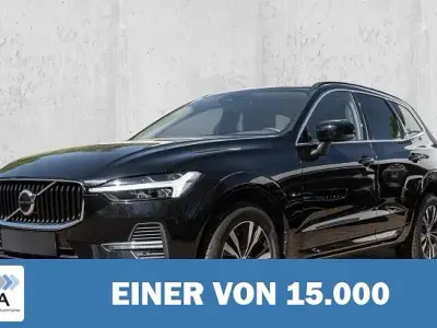 Gebraucht Volvo XC60 Momentum 197 PS (144 kW) 2021 Metallic SUV