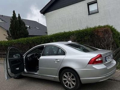 Volvo S80