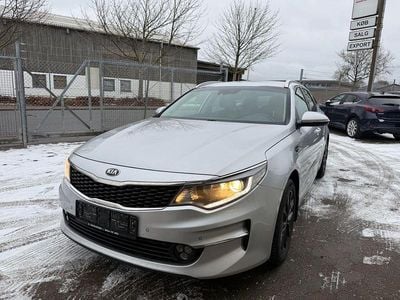 Gebraucht Kia Optima 141 PS (103 kW) 2018 Silber Kombi