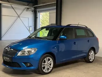 Gebraucht Skoda Fabia Ambition 86 PS (63 kW) 2014 Blau Kombi