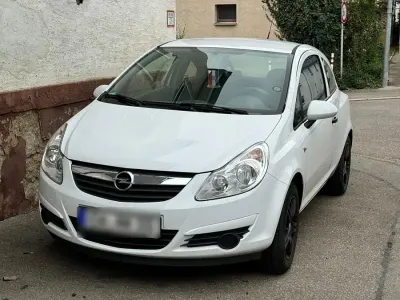 Gebraucht Opel Corsa 60 PS (44 kW) 2009 Weiß Kleinwagen