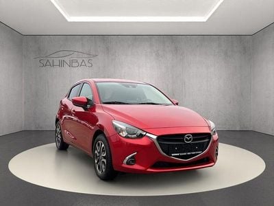 Rot Gebraucht 2017 Mazda 2 Kizoku Limousine | 10.690 € (Fairer Preis)