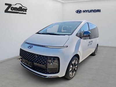 Usado Hyundai Staria Signature 224 HP (164 kW) 2025 Branco Monovolume