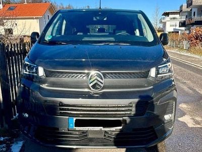 Grau Gebraucht 2025 Citroën Spacetourer Van / Kleinbus | 37.500 € (Guter Preis)